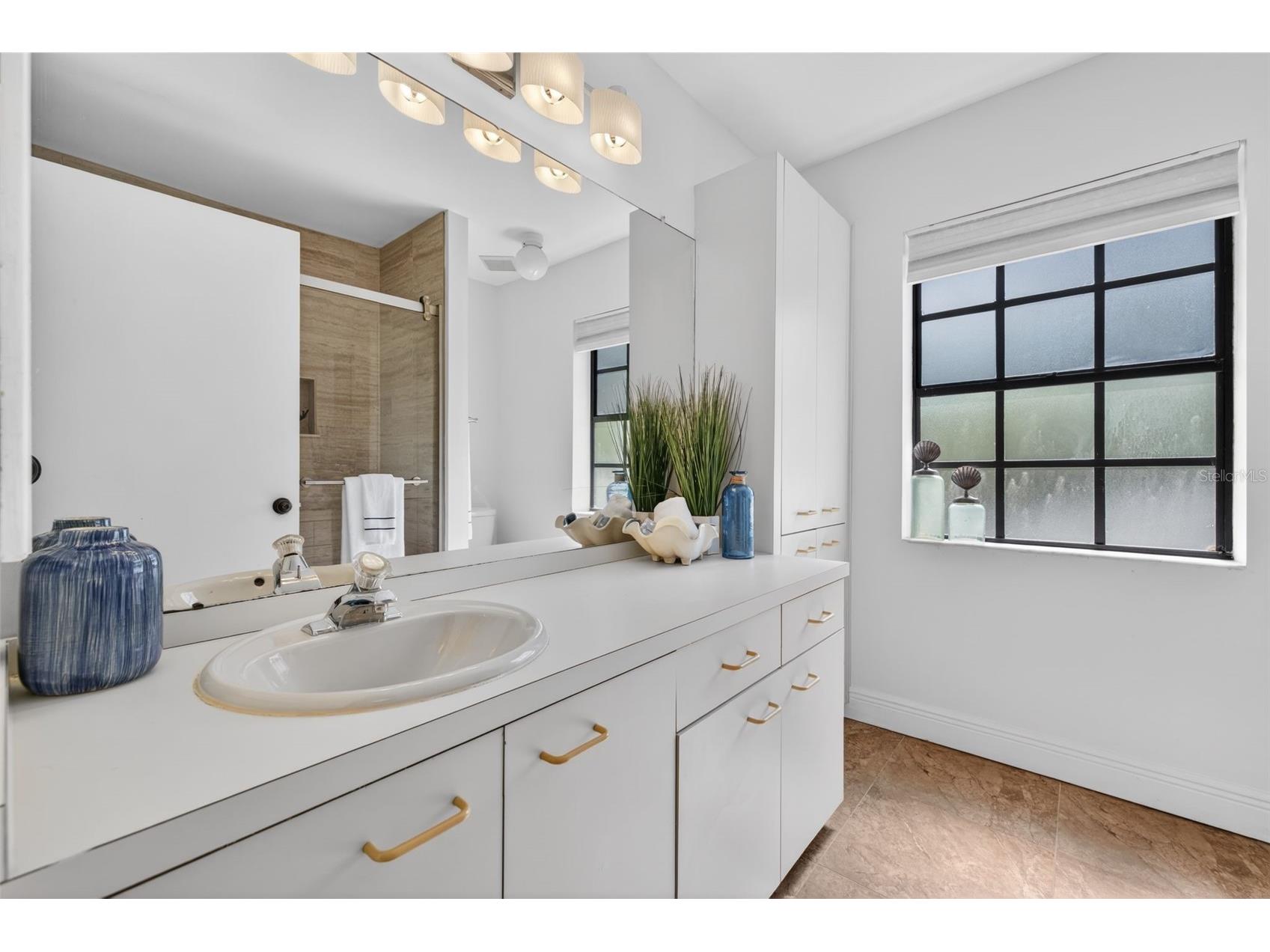 713 Caya Costa Court NE Saint Petersburg FL 33702 TB8486292 image27