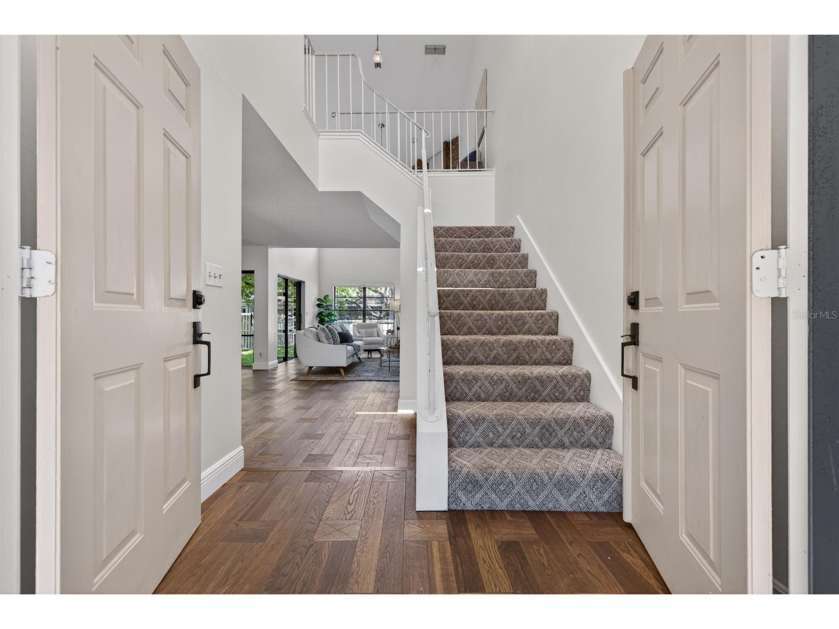 713 Caya Costa Court NE Saint Petersburg FL 33702 TB8486292 image4