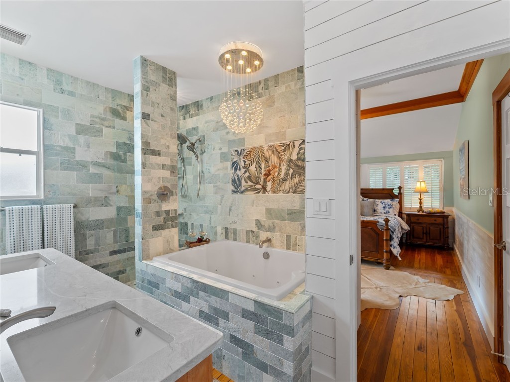 713 Eagle Point Drive Venice FL 34285 N6139855 image44