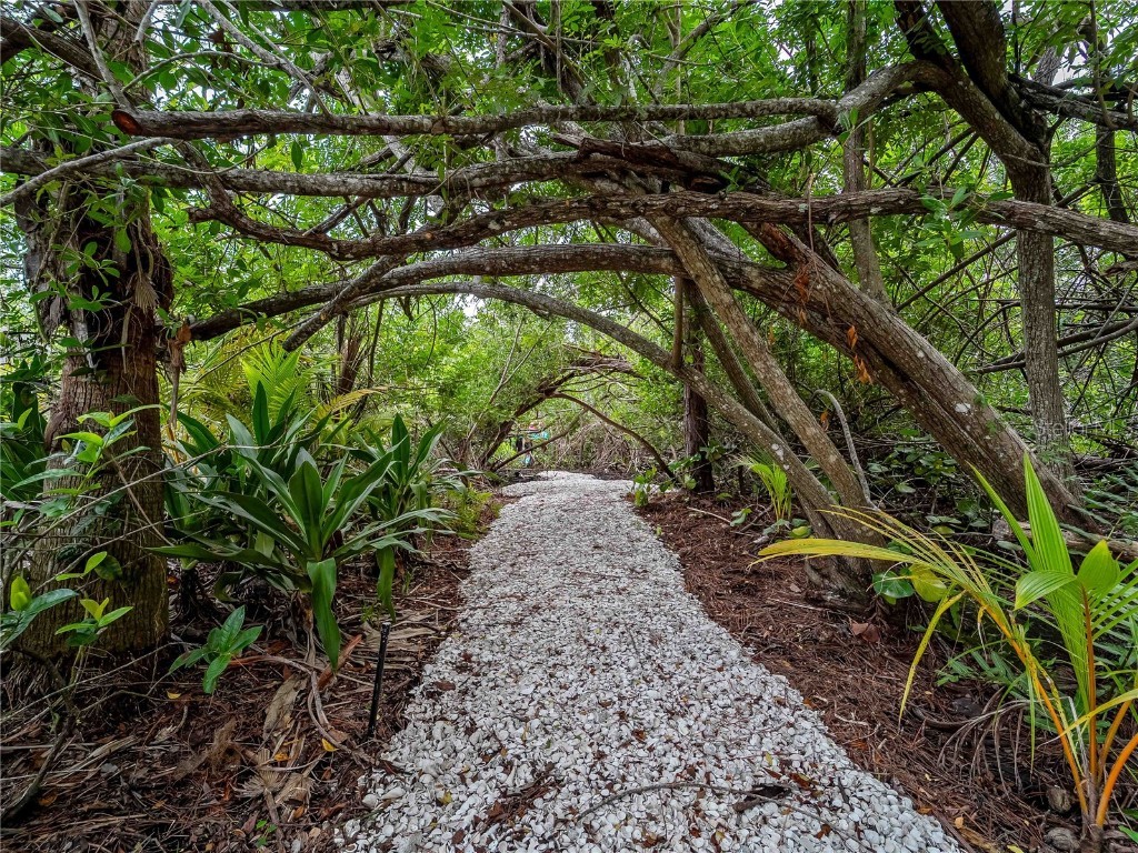 713 Eagle Point Drive Venice FL 34285 N6139855 image59