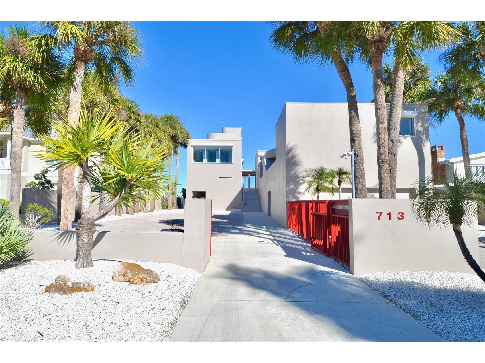 713 El Dorado Drive Venice FL 34285 - ROBERTS BAY N6142032 image1