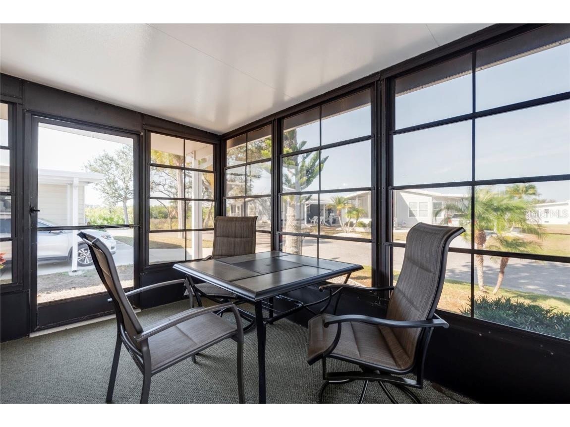 713 Riverview Circle North Port FL 34287 A4673581 image4