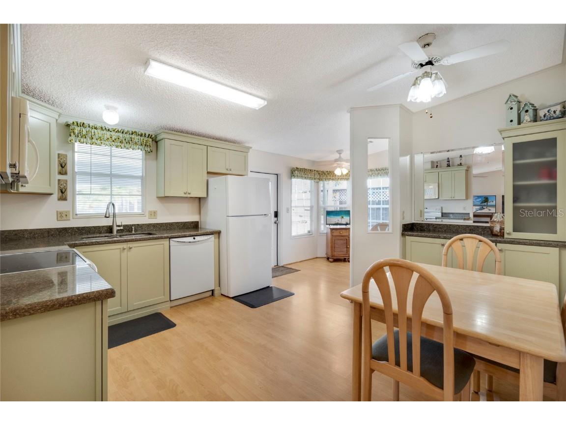 713 Riverview Circle North Port FL 34287 A4673581 image7