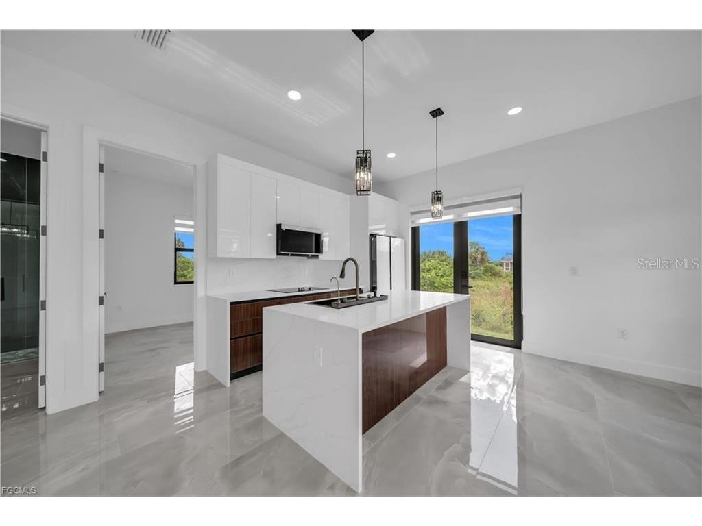 713 Roma Avenue S Lehigh Acres FL 33974 A4668902 image6