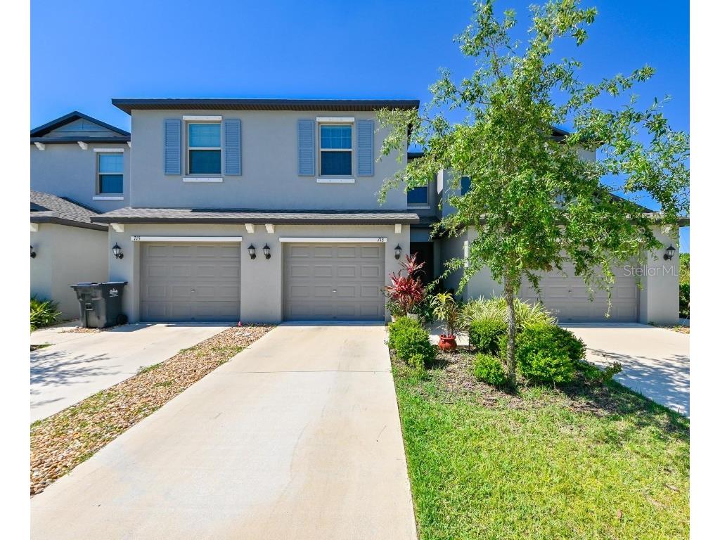 713 Royal Empress Drive Ruskin FL 33570 T3529735 image1