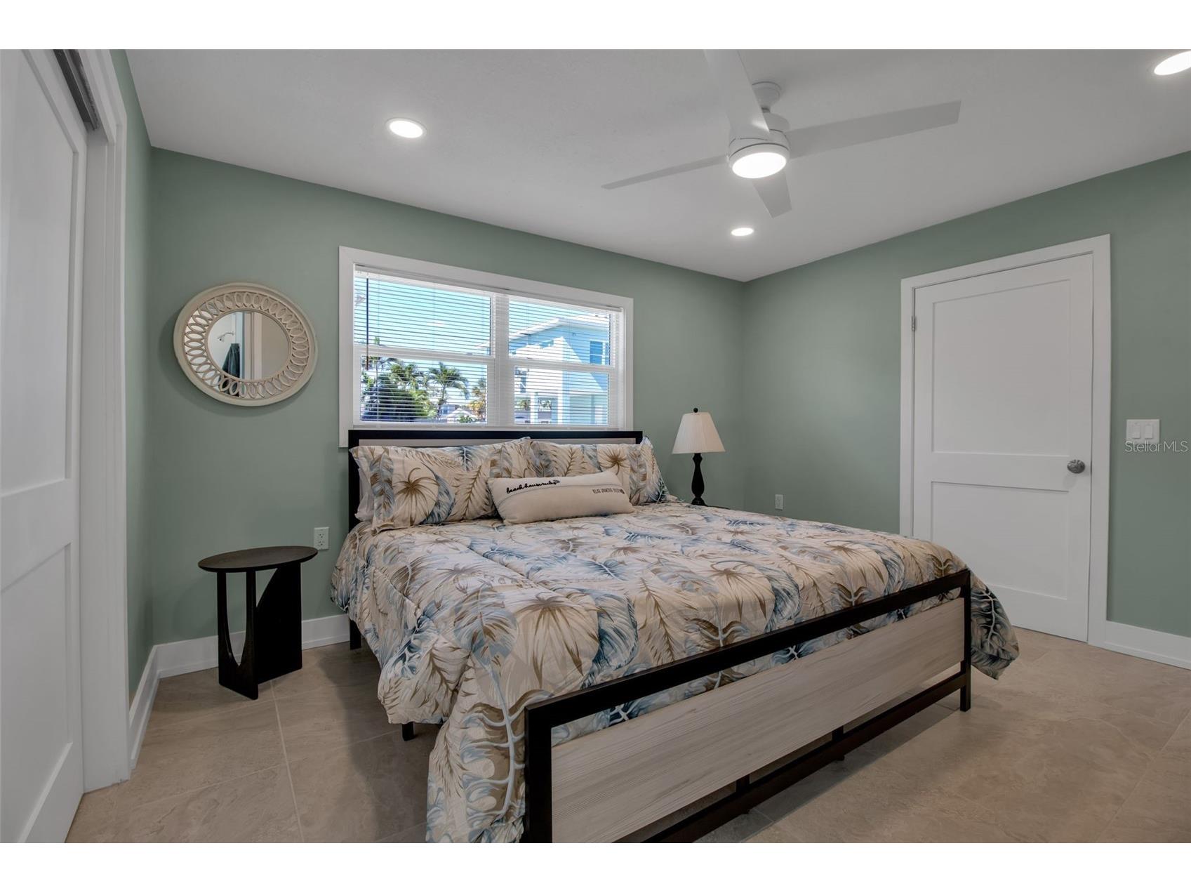 713 Saint Judes Drive S #1 Longboat Key FL 34228 TB8459956 image13