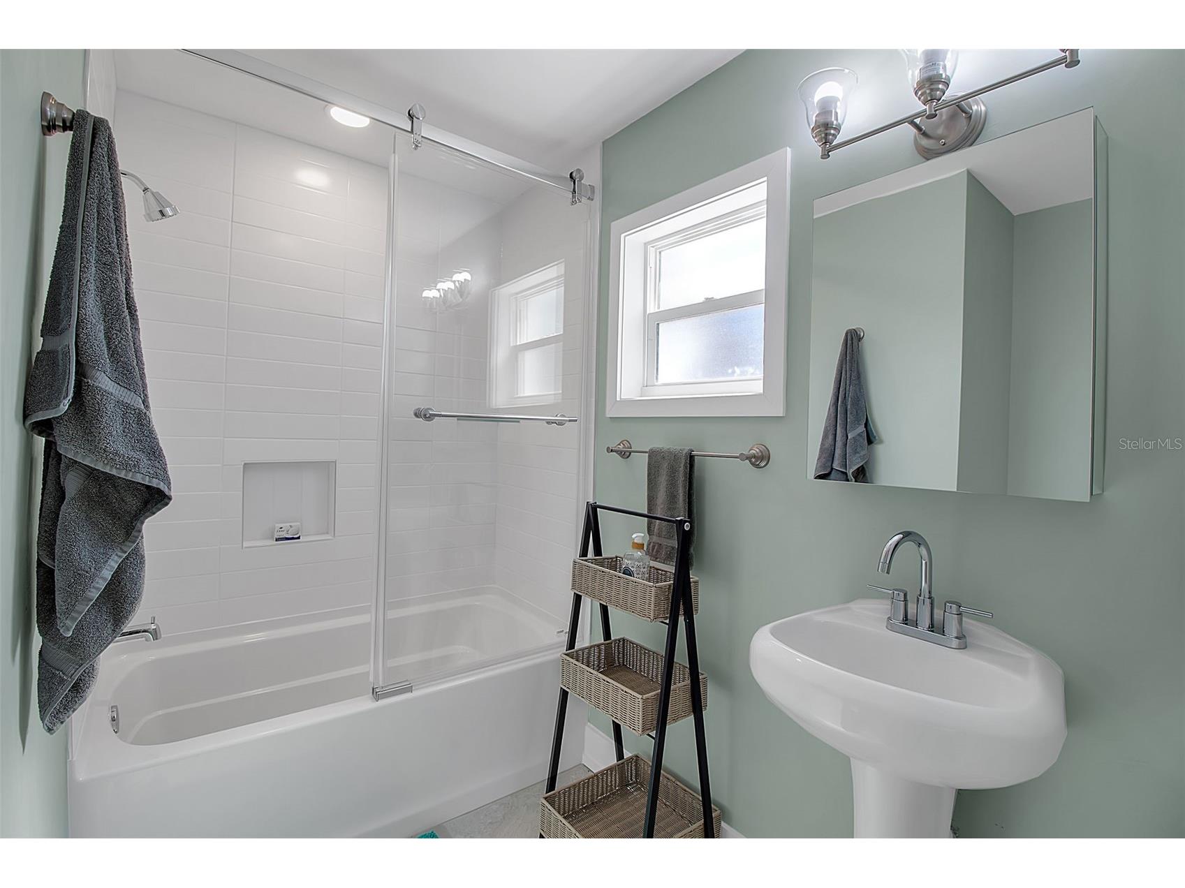 713 Saint Judes Drive S #1 Longboat Key FL 34228 TB8459956 image15