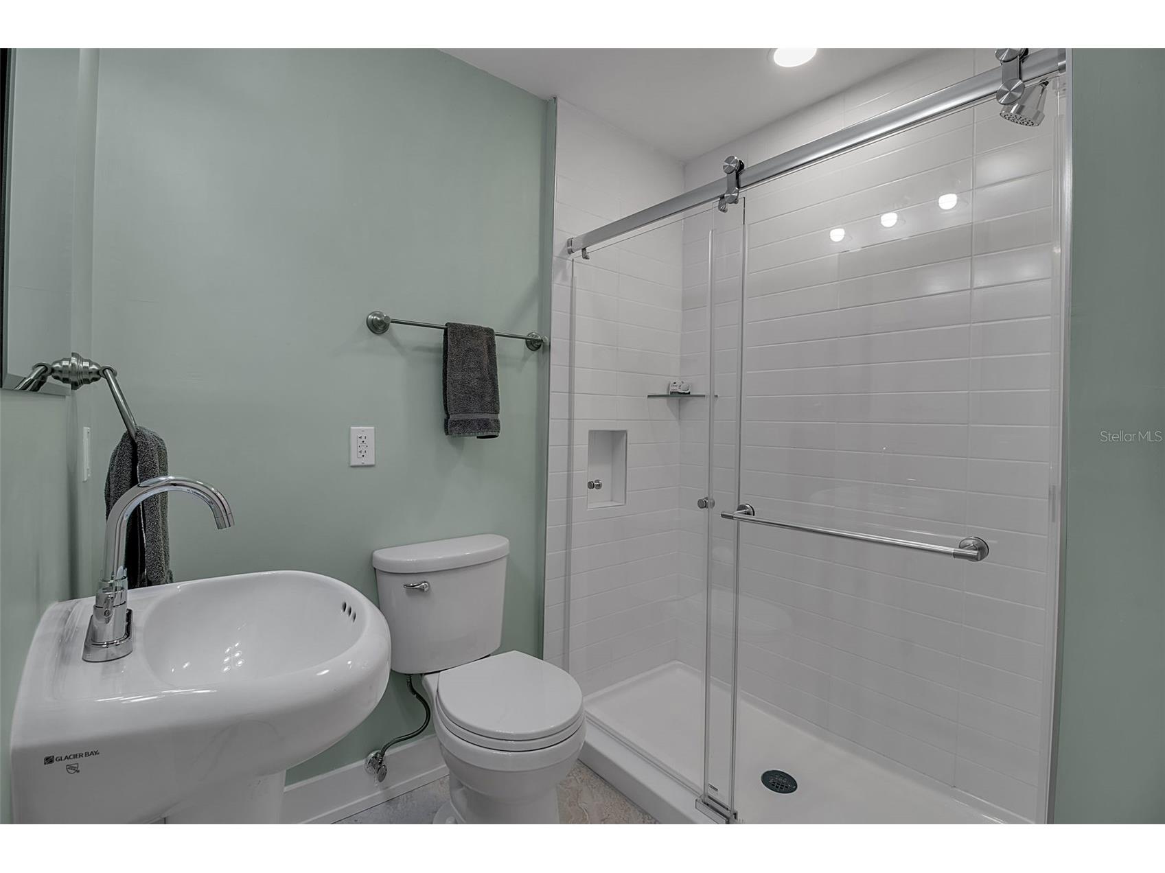 713 Saint Judes Drive S #1 Longboat Key FL 34228 TB8459956 image19