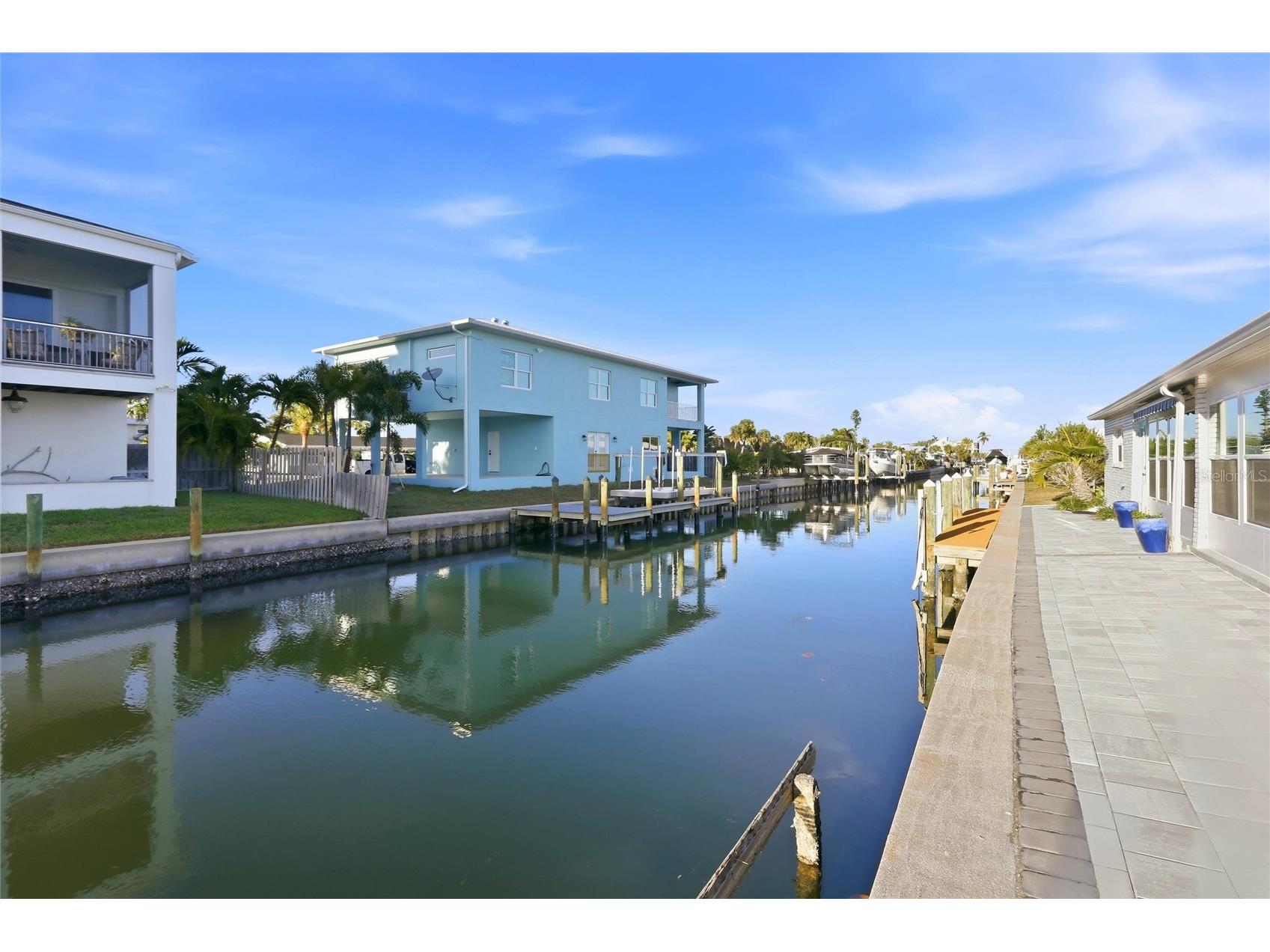 713 Saint Judes Drive S #1 Longboat Key FL 34228 TB8459956 image22