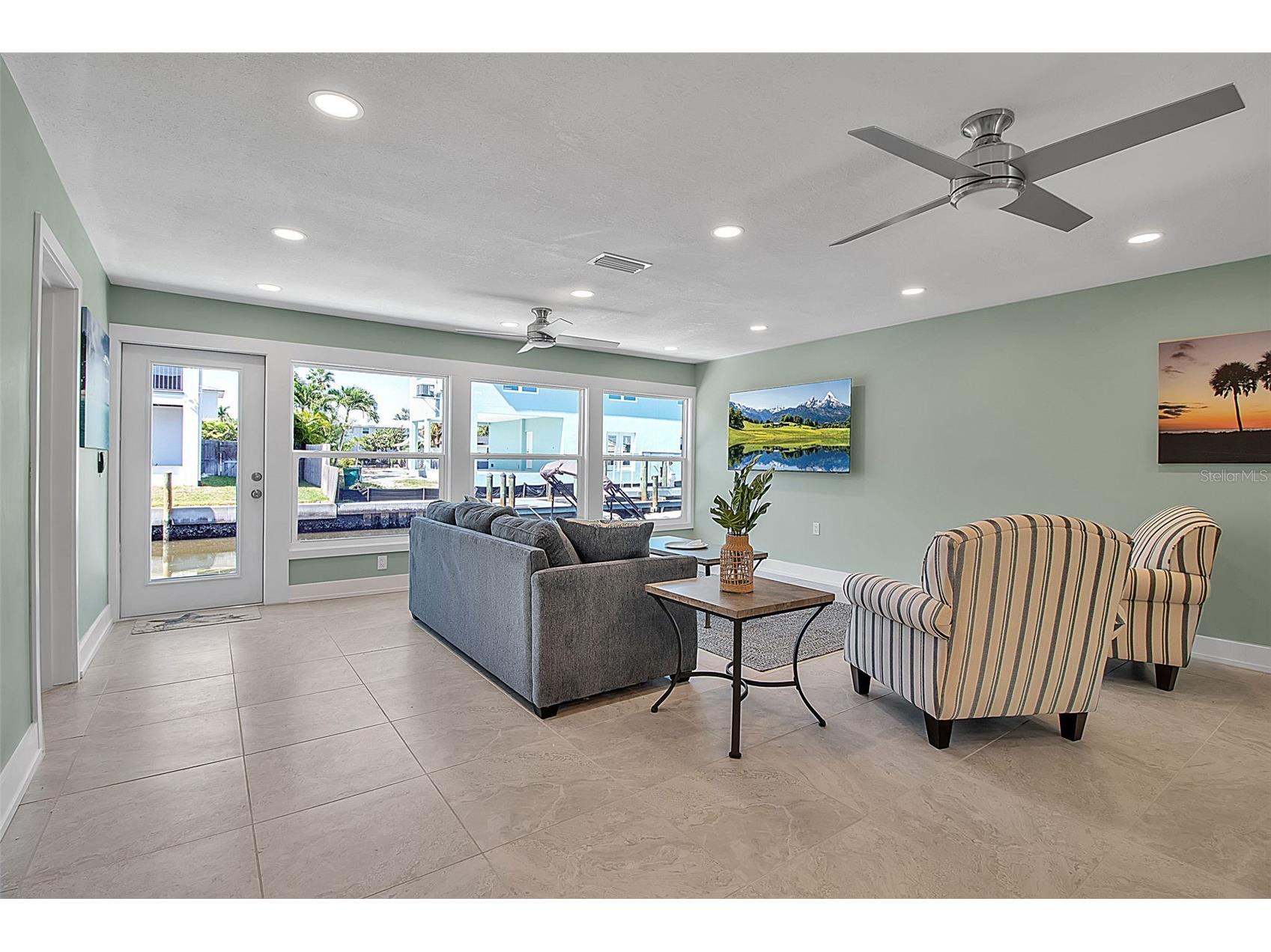 713 Saint Judes Drive S #1 Longboat Key FL 34228 TB8459956 image8