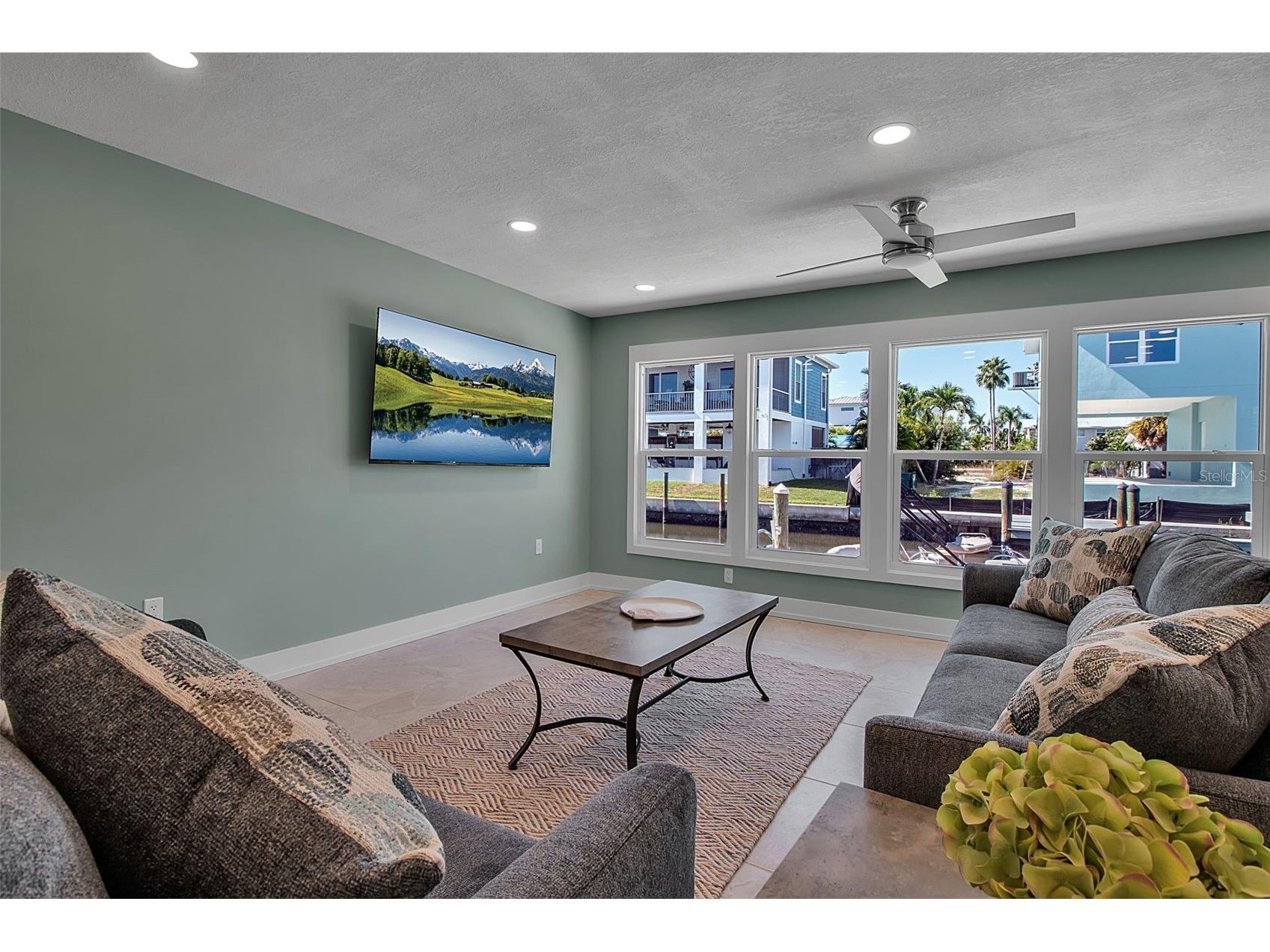 713 Saint Judes Drive S #2 Longboat Key FL 34228 TB8460267 image10
