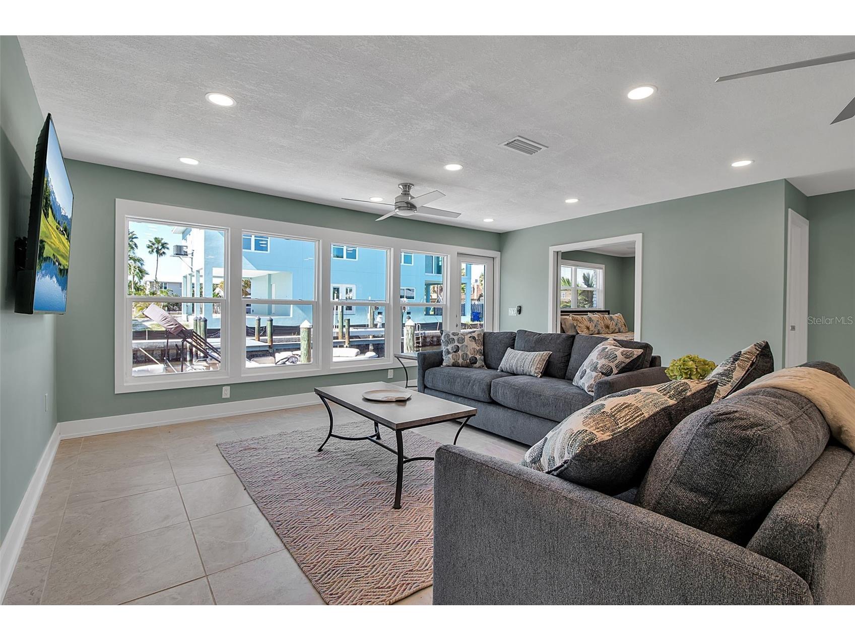 713 Saint Judes Drive S #2 Longboat Key FL 34228 TB8460267 image9