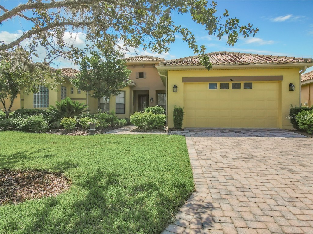 713 Thousand Oaks Lane Poinciana FL 34759 S5085381 image1