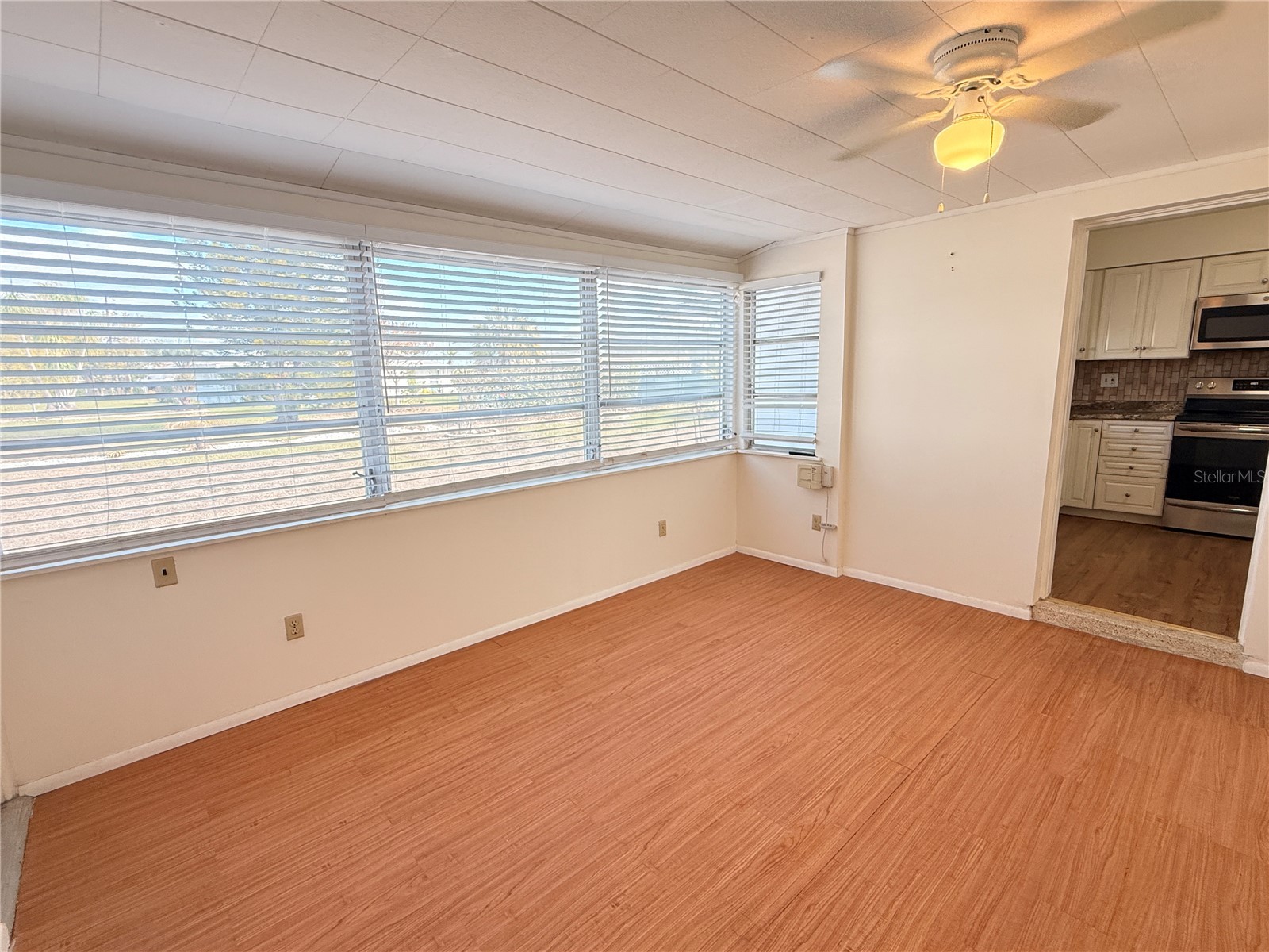 713 Thunderbird Avenue Sun City Center FL 33573 TB8484449 image12
