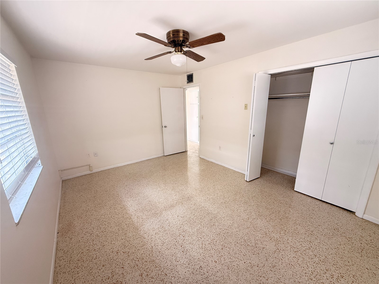 713 Thunderbird Avenue Sun City Center FL 33573 TB8484449 image15
