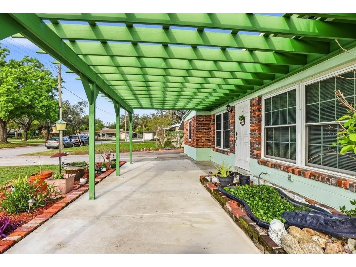 713 W 116th Avenue Tampa FL 33612 TB8483699 image3