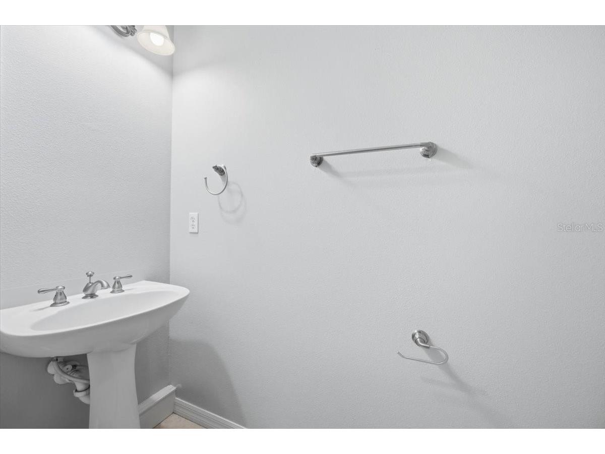 713 Whitehall St Plant City FL 33563 TB8495305 image16