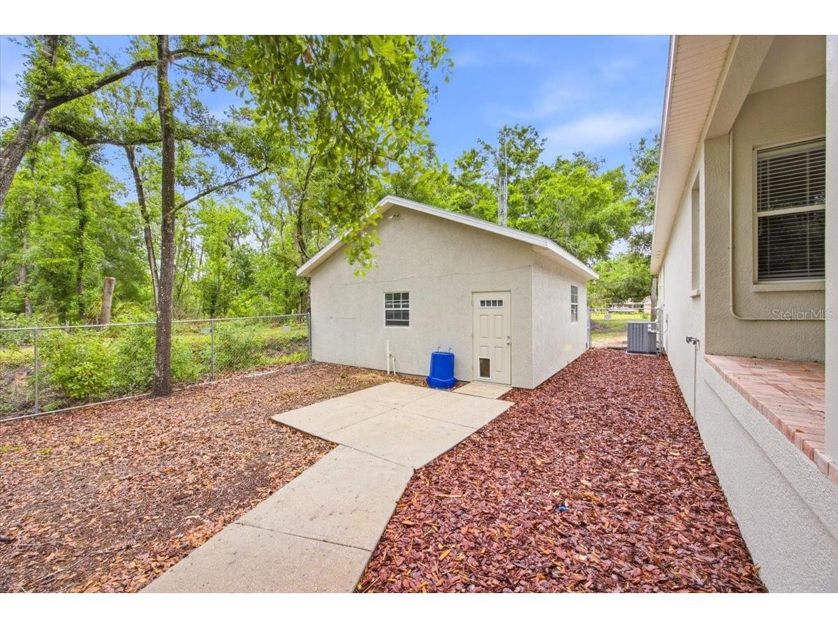713 Whitehall St Plant City FL 33563 TB8495305 image36