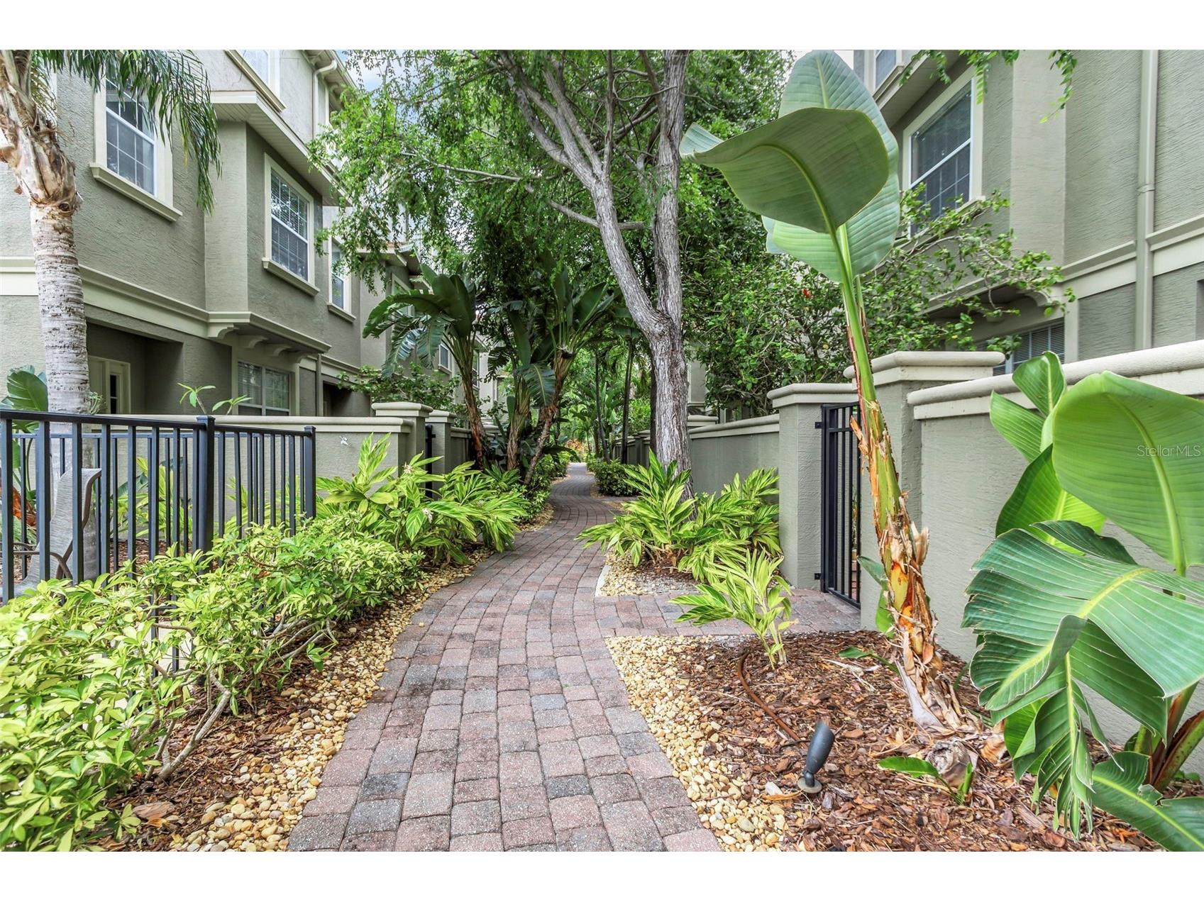 7130 102nd Lane Seminole FL 33772 TB8383924 image1