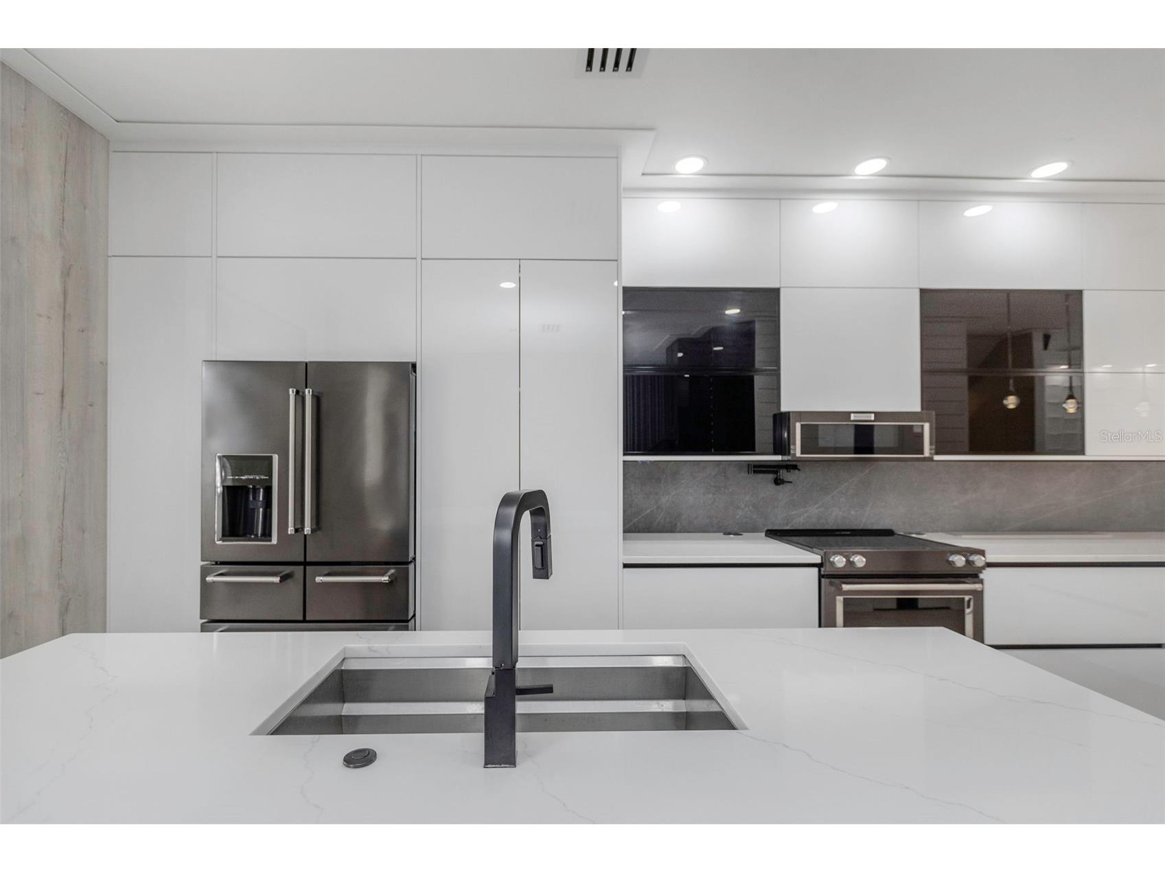 7130 102nd Lane Seminole FL 33772 TB8383924 image5