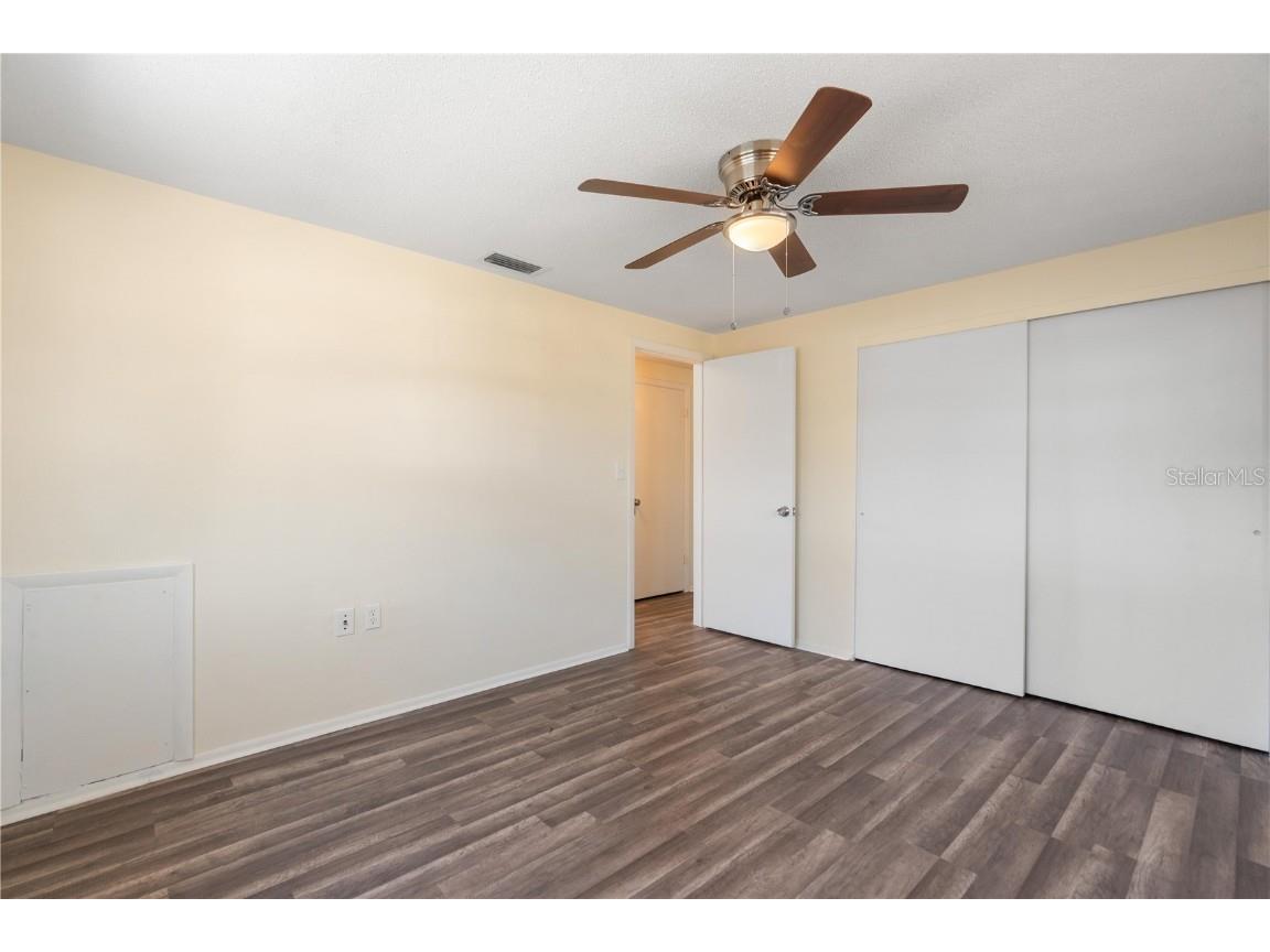 7130 Fox Hollow Drive Port Richey FL 34668 W7880976 image11