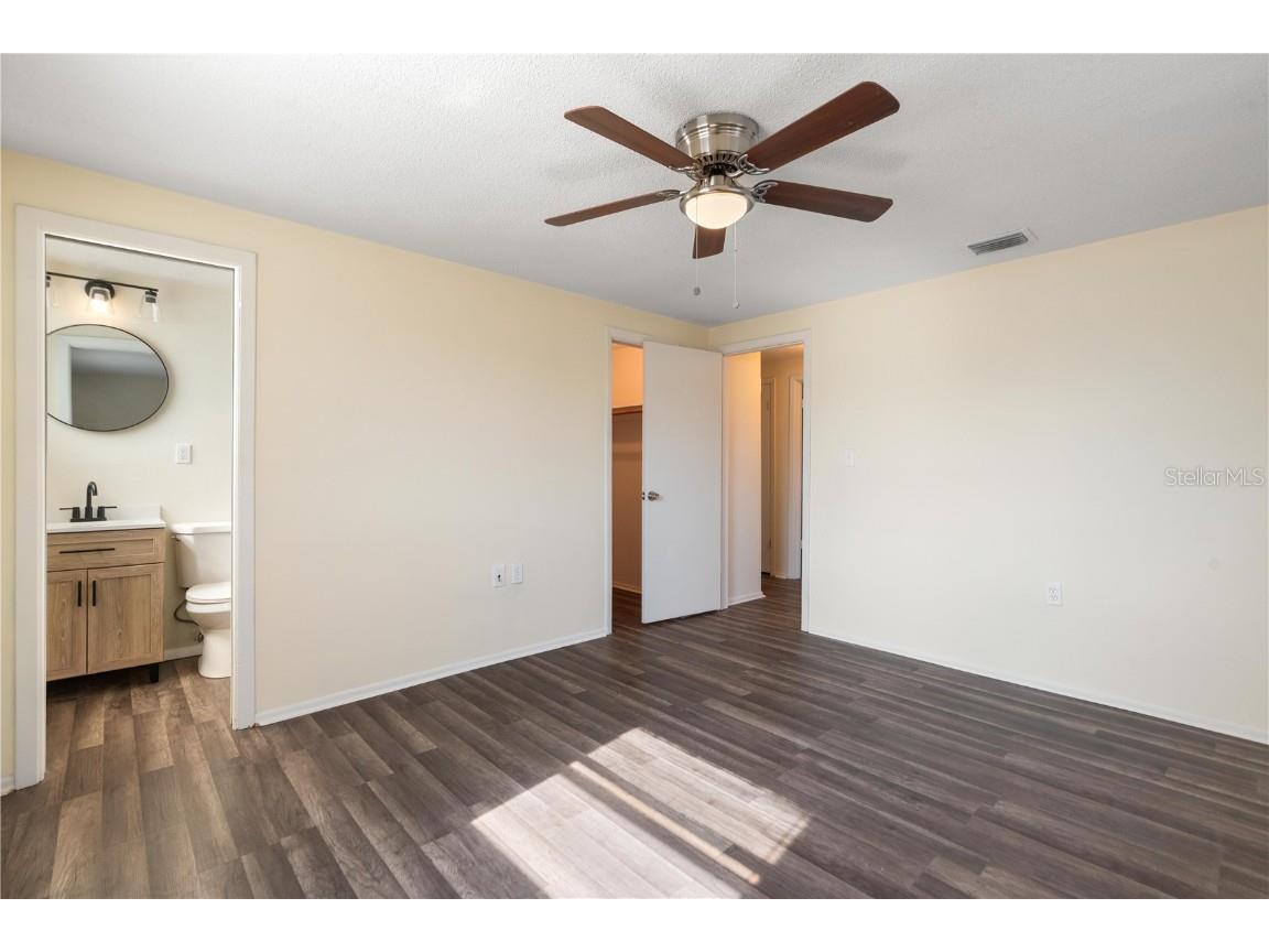 7130 Fox Hollow Drive Port Richey FL 34668 W7880976 image15