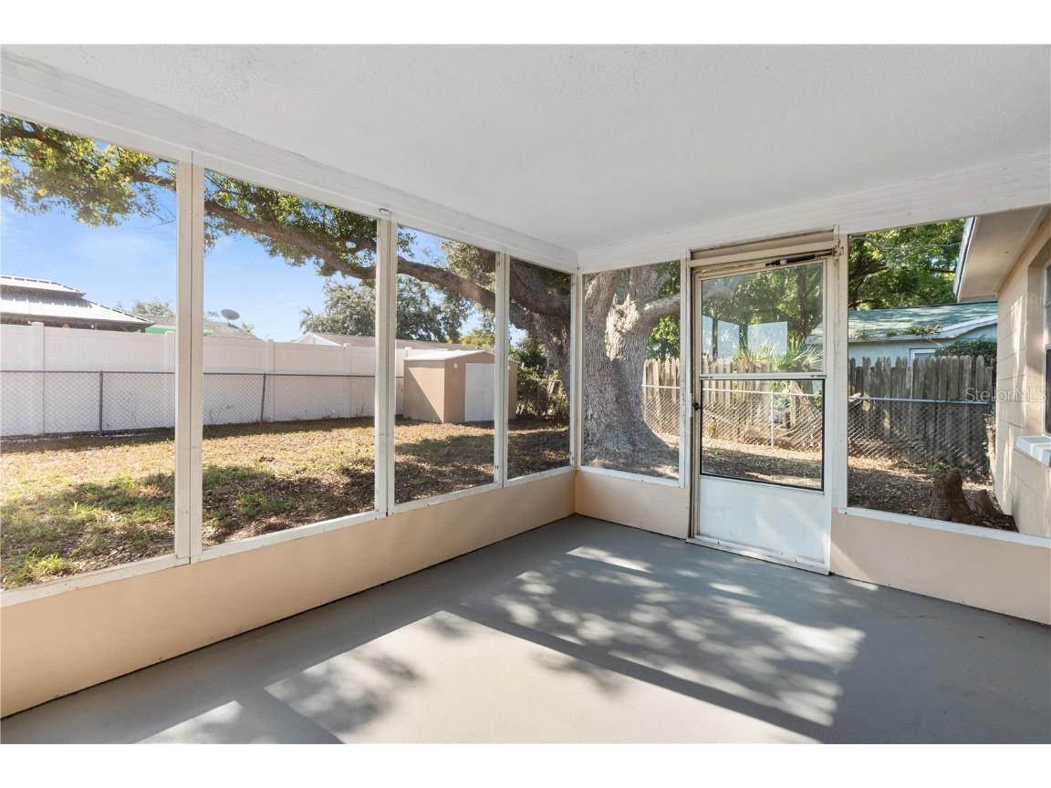 7130 Fox Hollow Drive Port Richey FL 34668 W7880976 image19