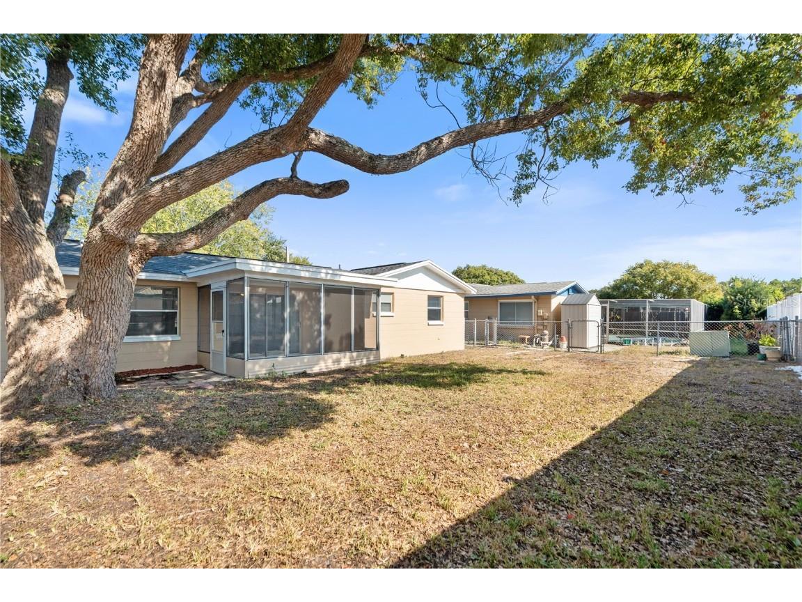 7130 Fox Hollow Drive Port Richey FL 34668 W7880976 image24