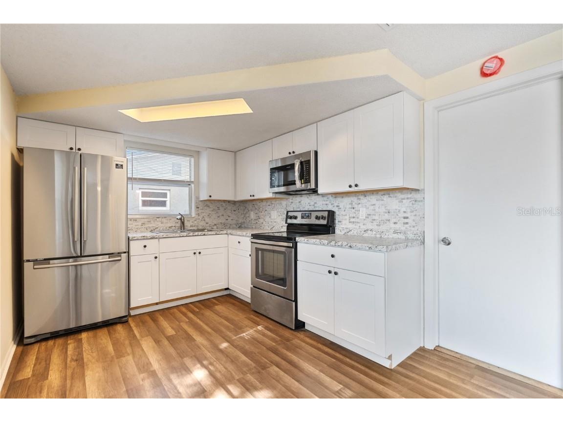 7130 Fox Hollow Drive Port Richey FL 34668 W7880976 image7