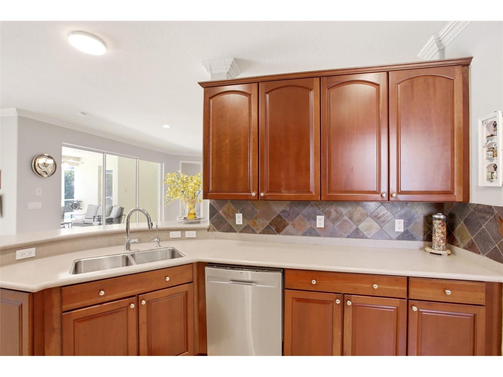 7131 67th Ter E Bradenton FL 34203 A4693272 image14