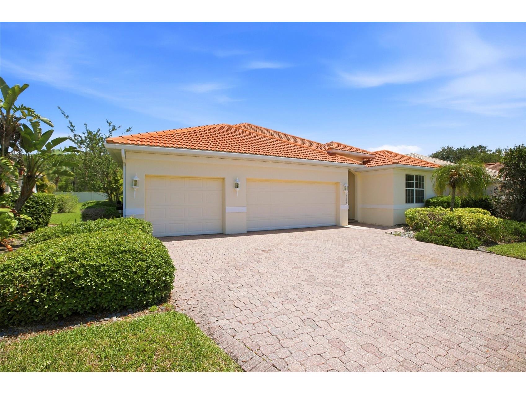 7131 67th Ter E Bradenton FL 34203 A4693272 image2