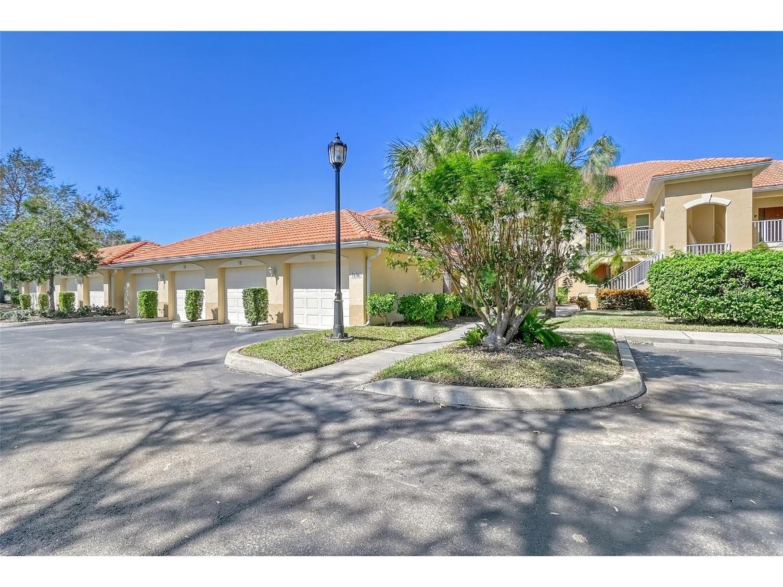 7131 Boca Grove Place #202 Lakewood Ranch FL 34202 A4626332 image1