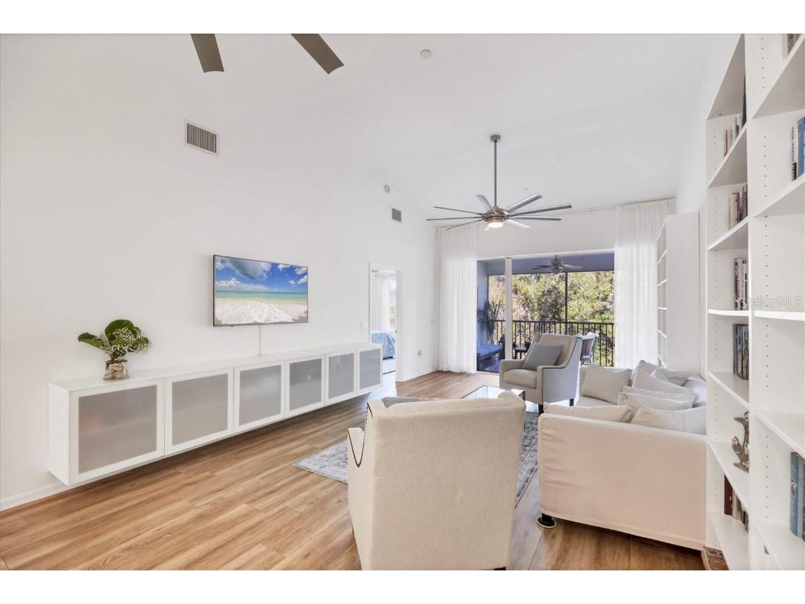 7131 Boca Grove Place #203 Lakewood Ranch FL 34202 A4673623 image6