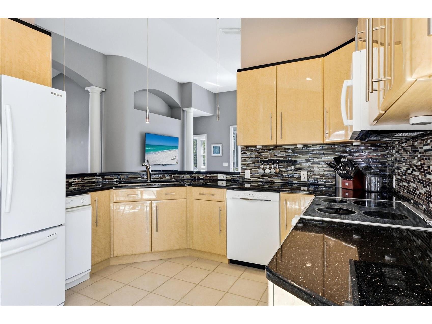7131 Kensington Court University Park FL 34201 A4693009 image15