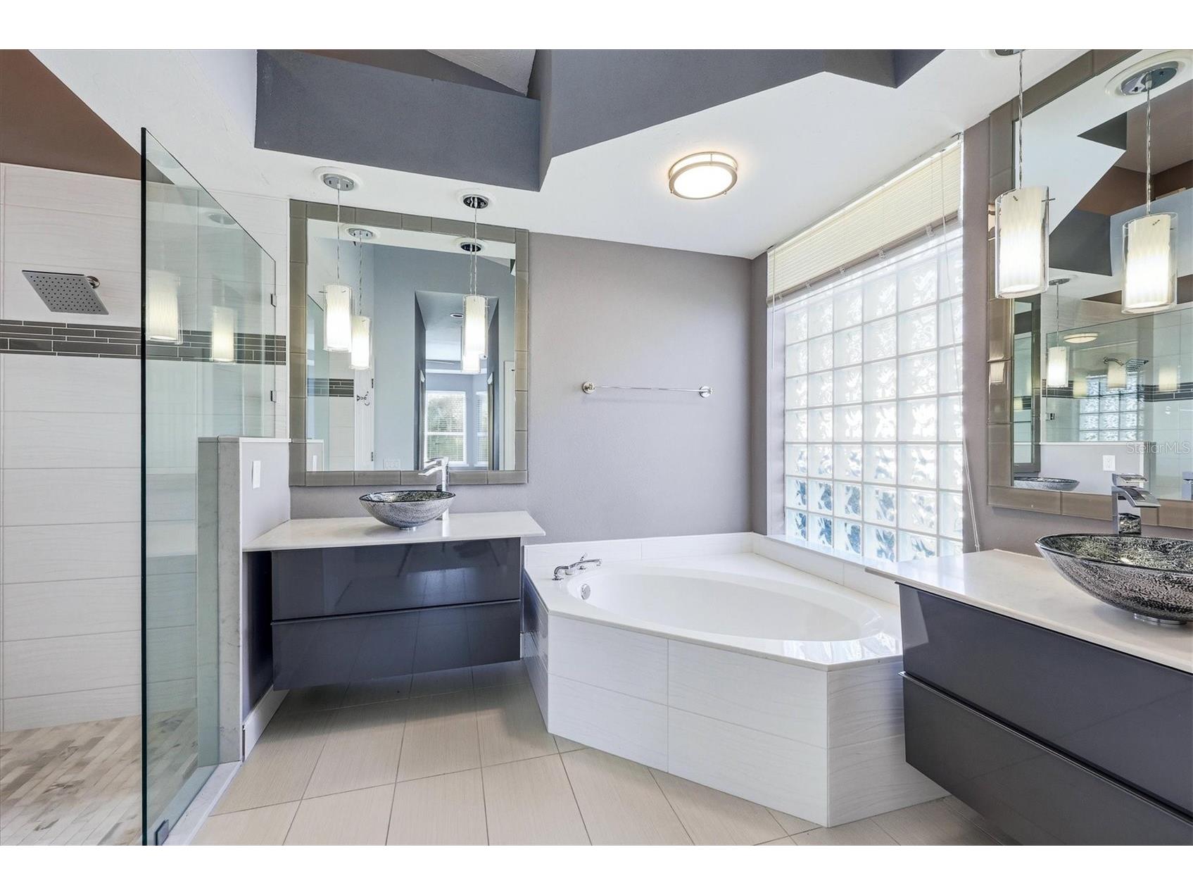 7131 Kensington Court University Park FL 34201 A4693009 image20