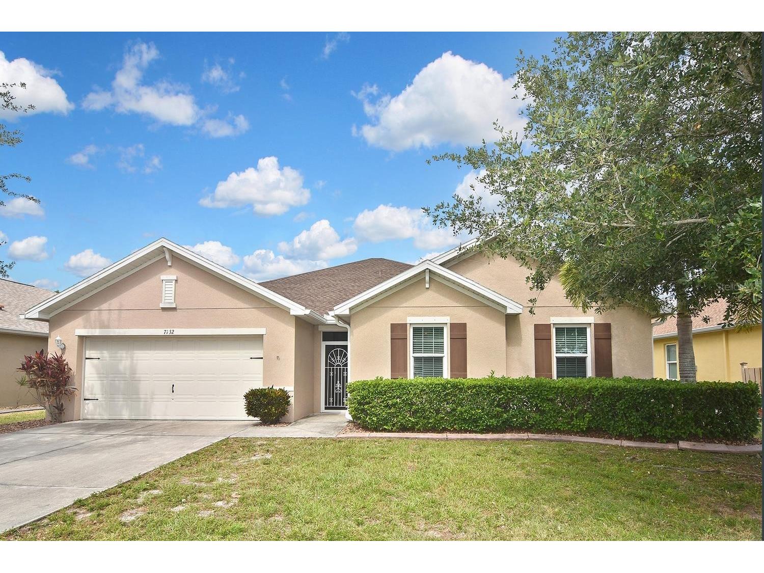 7132 Mikasa Drive Punta Gorda FL 33950 C7525319 image1