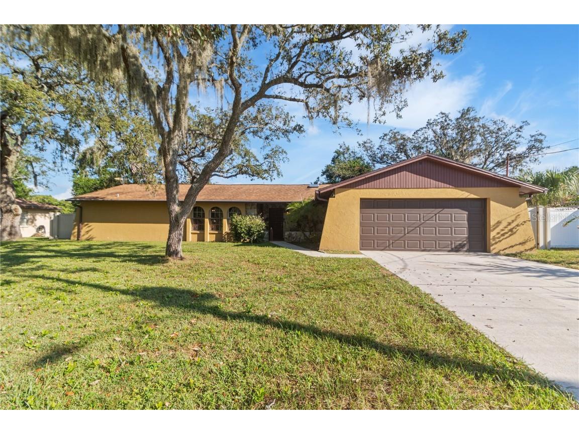 7132 Wrenwood Circle Tampa FL 33617 TB8431635 image1
