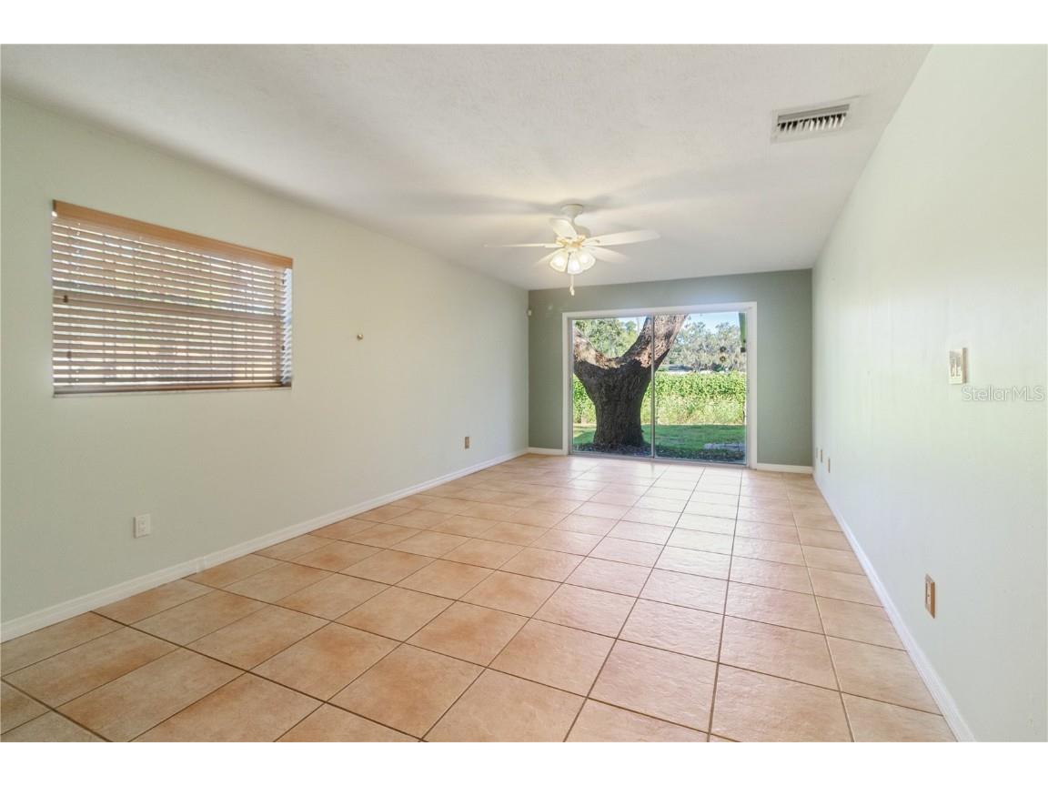 7132 Wrenwood Circle Tampa FL 33617 TB8431635 image18