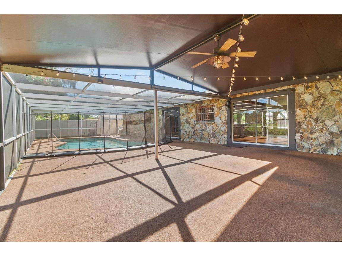 7132 Wrenwood Circle Tampa FL 33617 TB8431635 image32