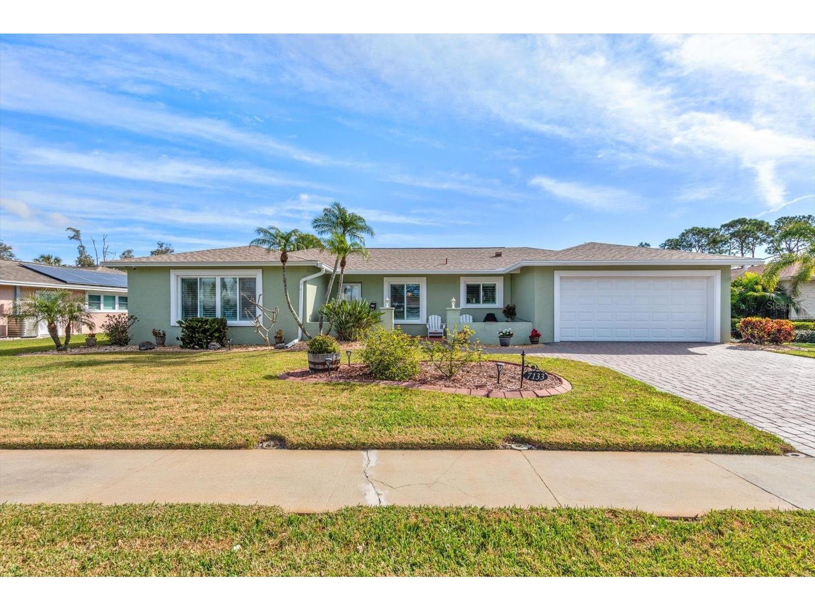 7133 Augusta Boulevard Seminole FL 33777 TB8469422 image1