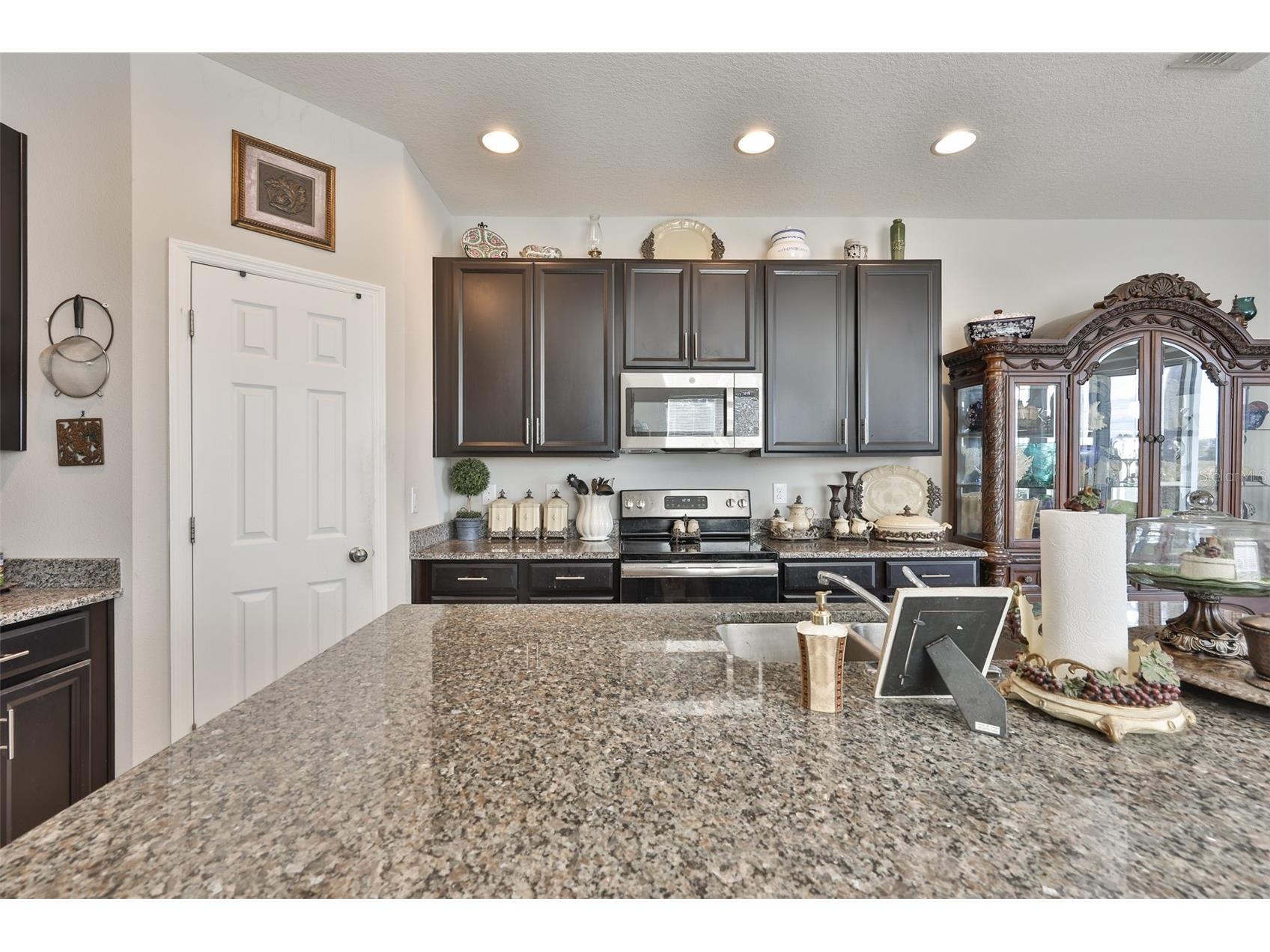 7134 Grand Elm Drive Riverview FL 33578 TB8462237 image22