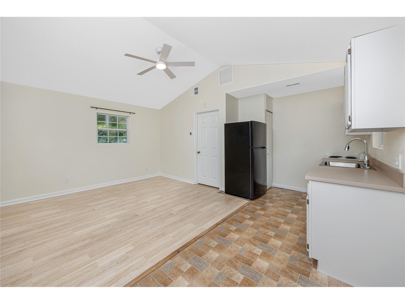 7134 Lauder Place Tampa FL 33617 TB8508164 image38