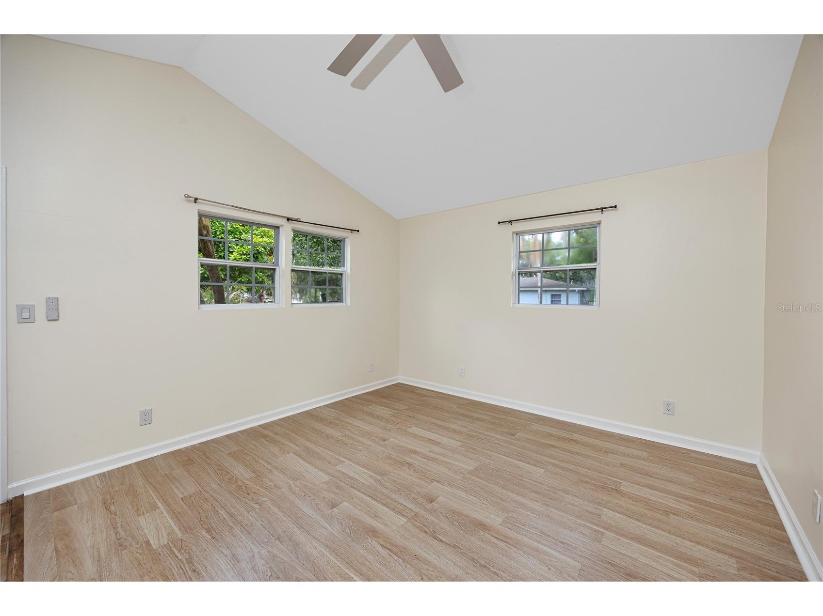 7134 Lauder Place Tampa FL 33617 TB8508164 image40
