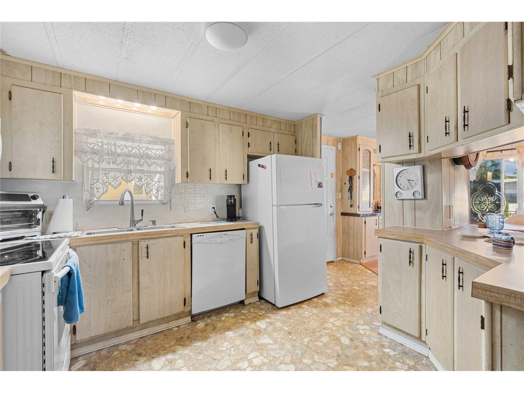 7135 El Dewitt Street Zephyrhills FL 33541 TB8493864 image8