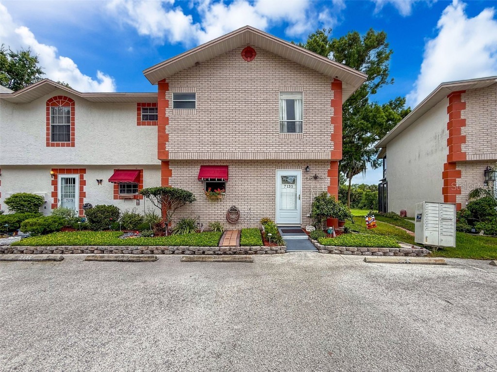 7135 Trenton Place New Port Richey FL 34653 W7876529 image1