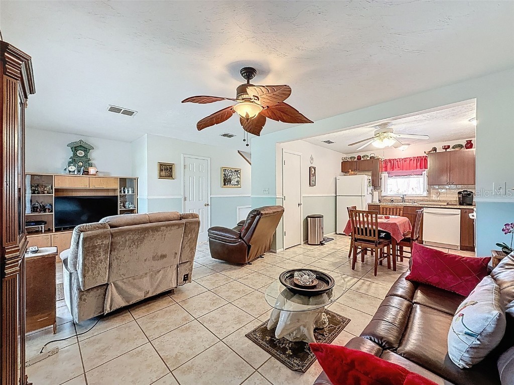 7135 Trenton Place New Port Richey FL 34653 W7876529 image10