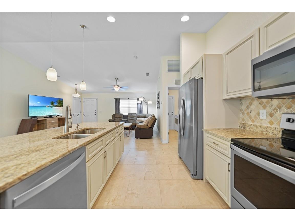 7135 Tropicaire Boulevard North Port FL 34291 C7509015 image10