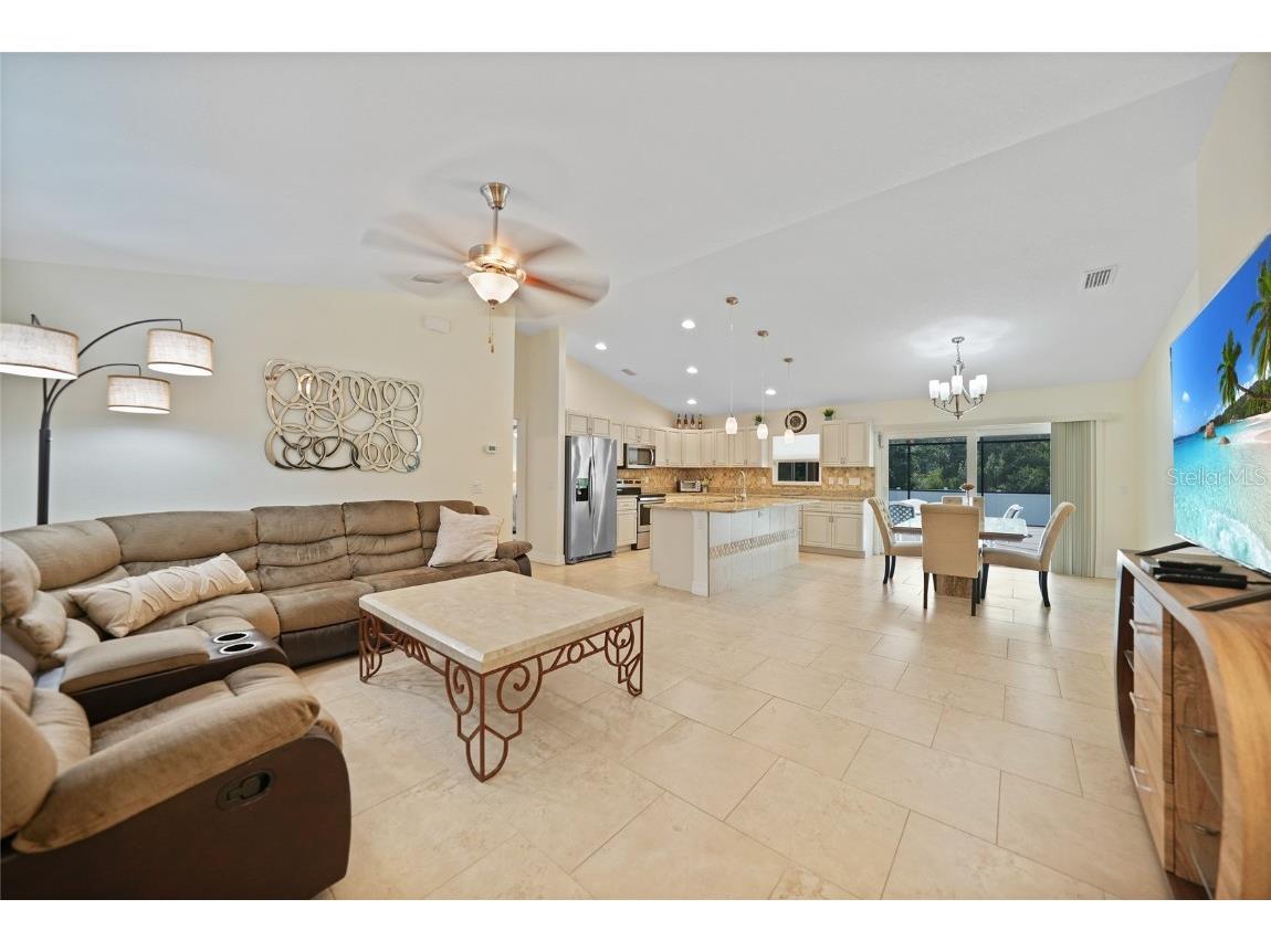 7135 Tropicaire Boulevard North Port FL 34291 C7509015 image4