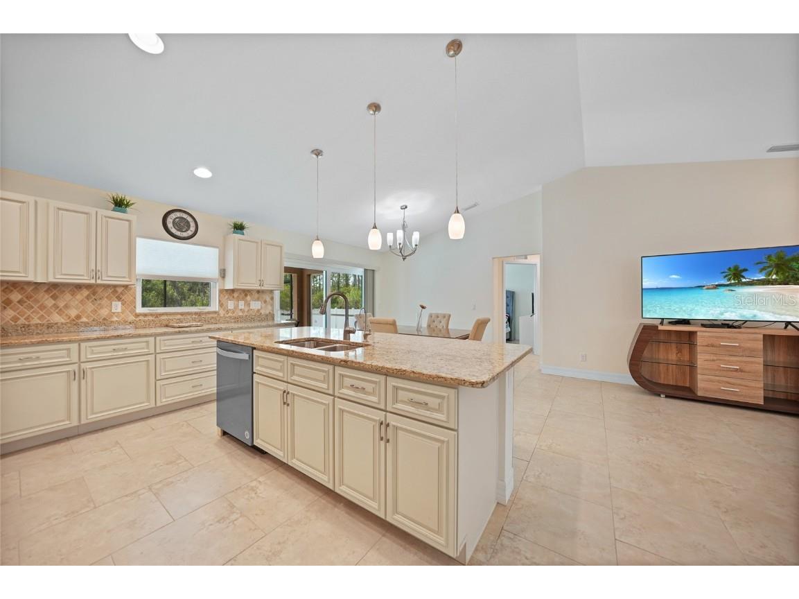 7135 Tropicaire Boulevard North Port FL 34291 C7509015 image9