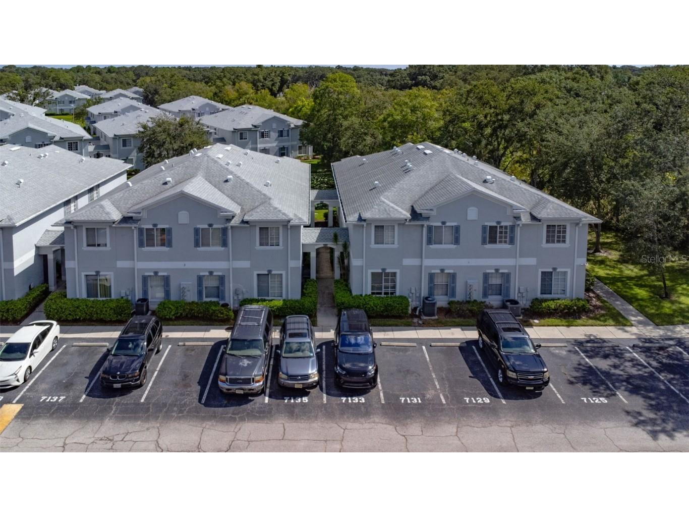 7135 Waterside Drive Tampa FL 33617 - HILLSBOROUGH RIVER T3465263 image1